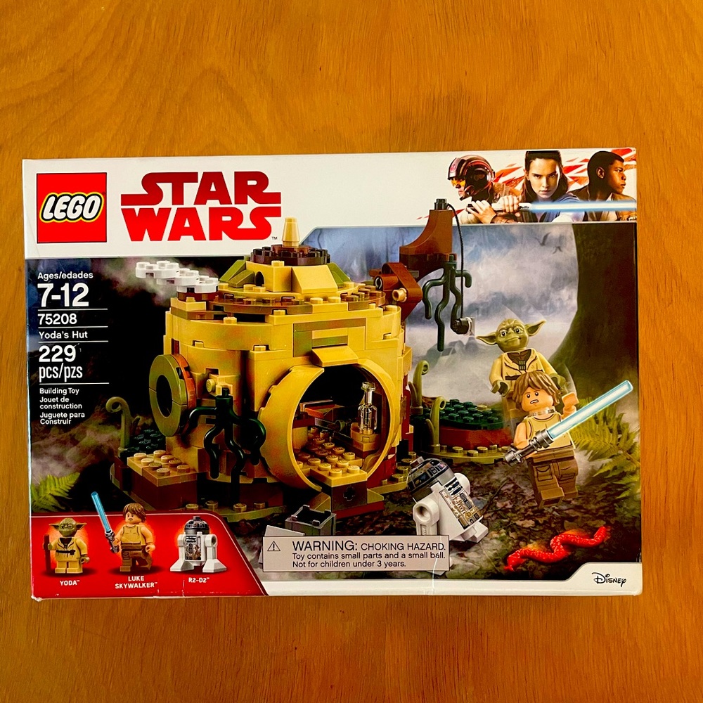 LEGO Star Wars: The Empire Strikes Back Yoda’s Hut 75208 (229 Pcs. Discontinued)
